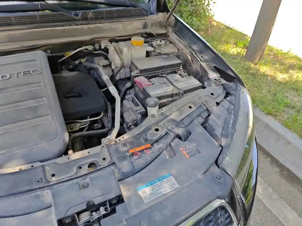 2014 Chevrolet Captiva 2.4L 4WD Flagship Edition 7-Seater — миниатюра 22