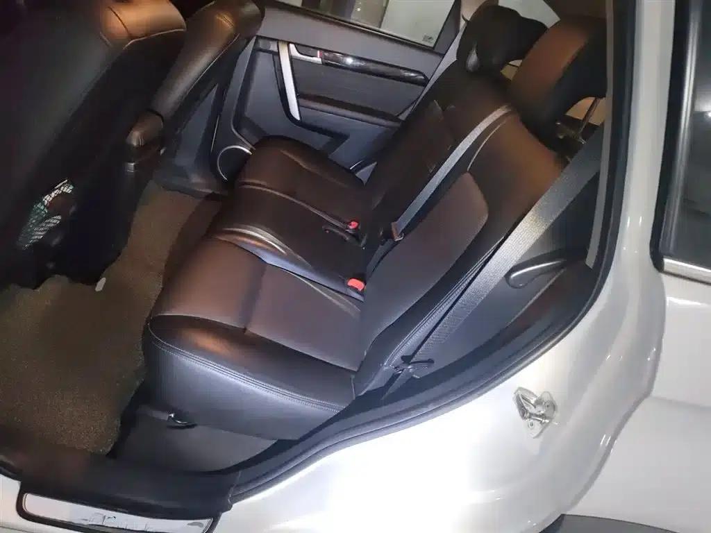 2015 Chevrolet Captiva 2.4L 4WD Flagship Edition 7-Seater — миниатюра 14