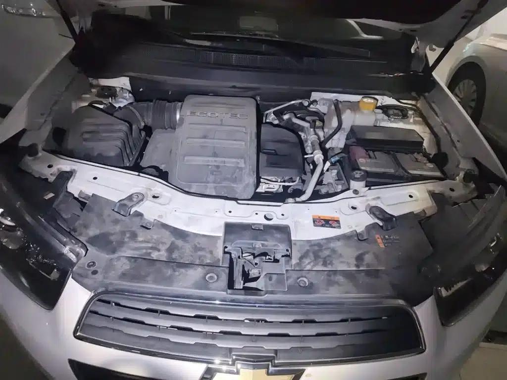 2015 Chevrolet Captiva 2.4L 4WD Flagship Edition 7-Seater — миниатюра 17