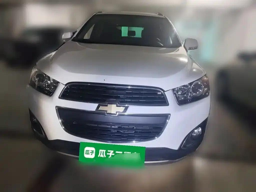 2015 Chevrolet Captiva 2.4L 4WD Flagship Edition 7-Seater — миниатюра 3