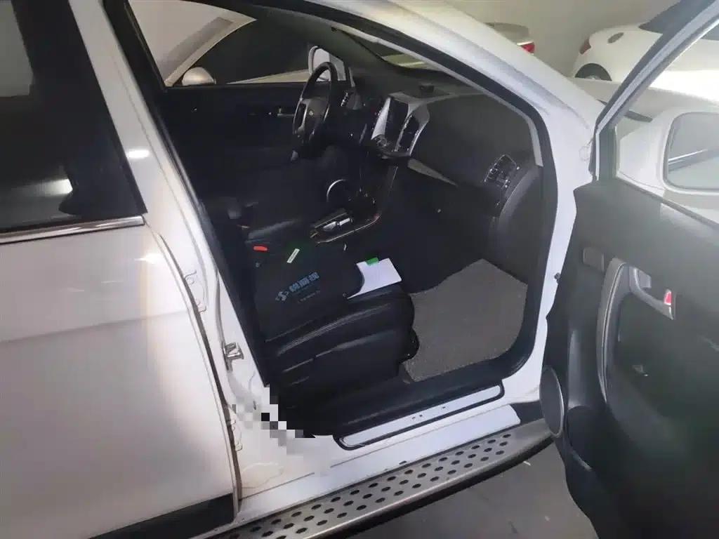 2015 Chevrolet Captiva 2.4L 4WD Flagship Edition 7-Seater — миниатюра 22