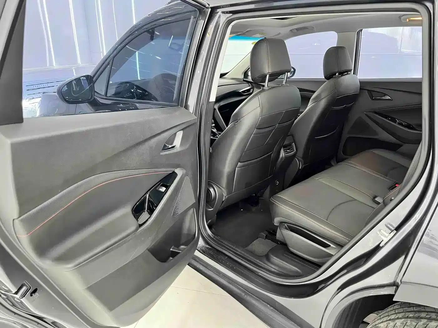 2019 Chevrolet Orlando Redline 530T Automatic Luxury Edition (5+2 models) China VI Emission Standard — миниатюра 13