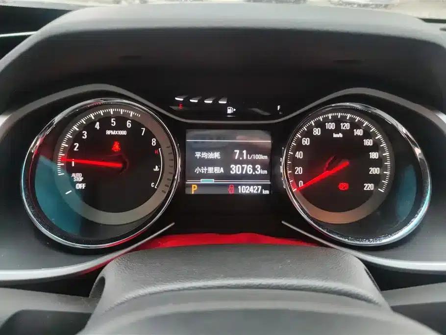 2018 Chevrolet Orlando Redline 530T Automatic Luxury Edition (5+2 models) National V Emission Standard — миниатюра 14