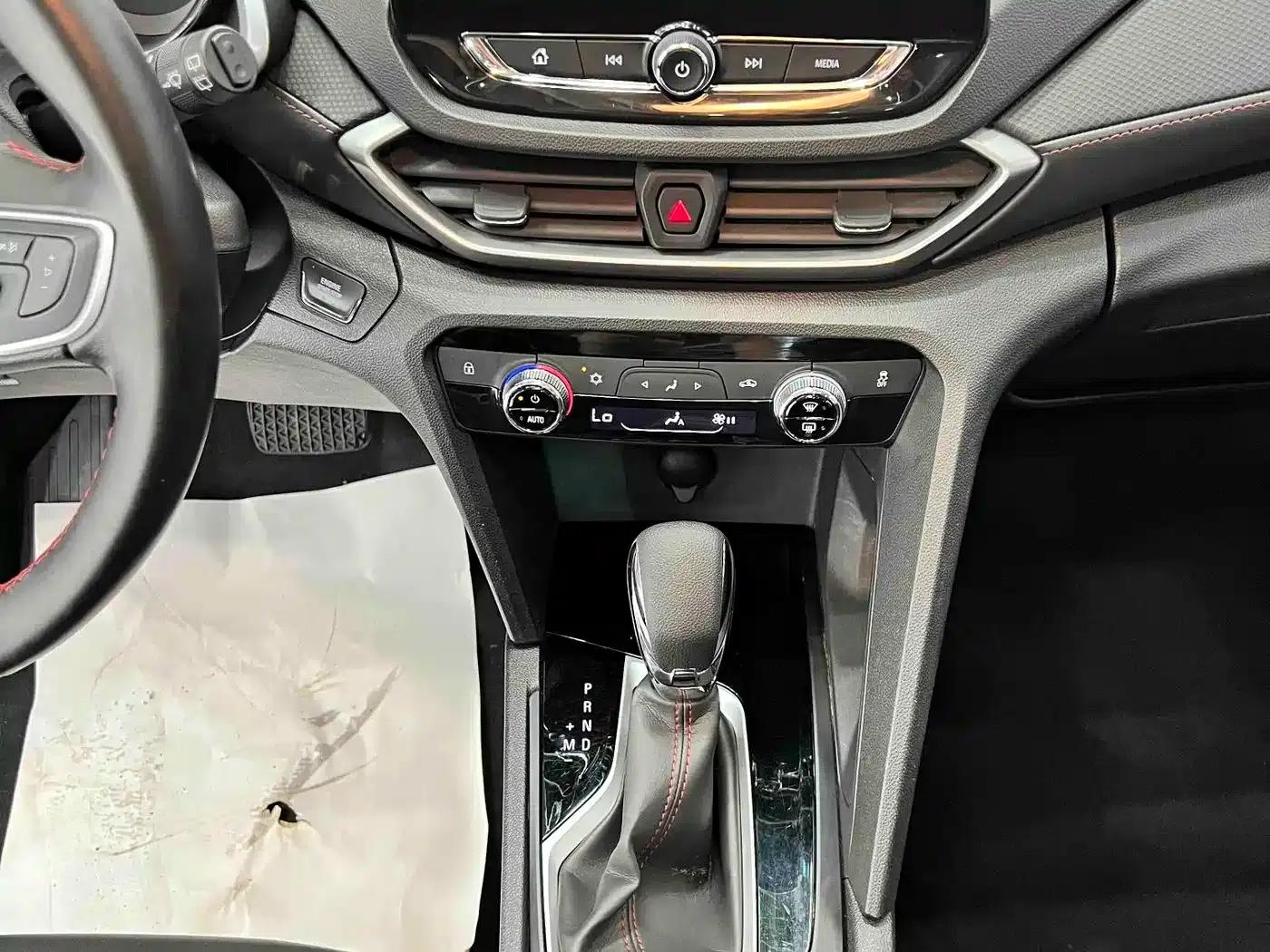 2020 Chevrolet Orlando Mild Hybrid Redline 530T Automatic Luxury Edition (5+2 models) — миниатюра 11