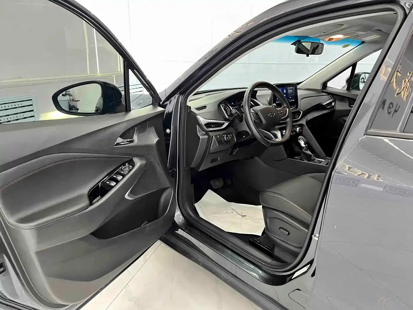 2020 Chevrolet Orlando Mild Hybrid Redline 530T Automatic Luxury Edition (5+2 models) — миниатюра 7
