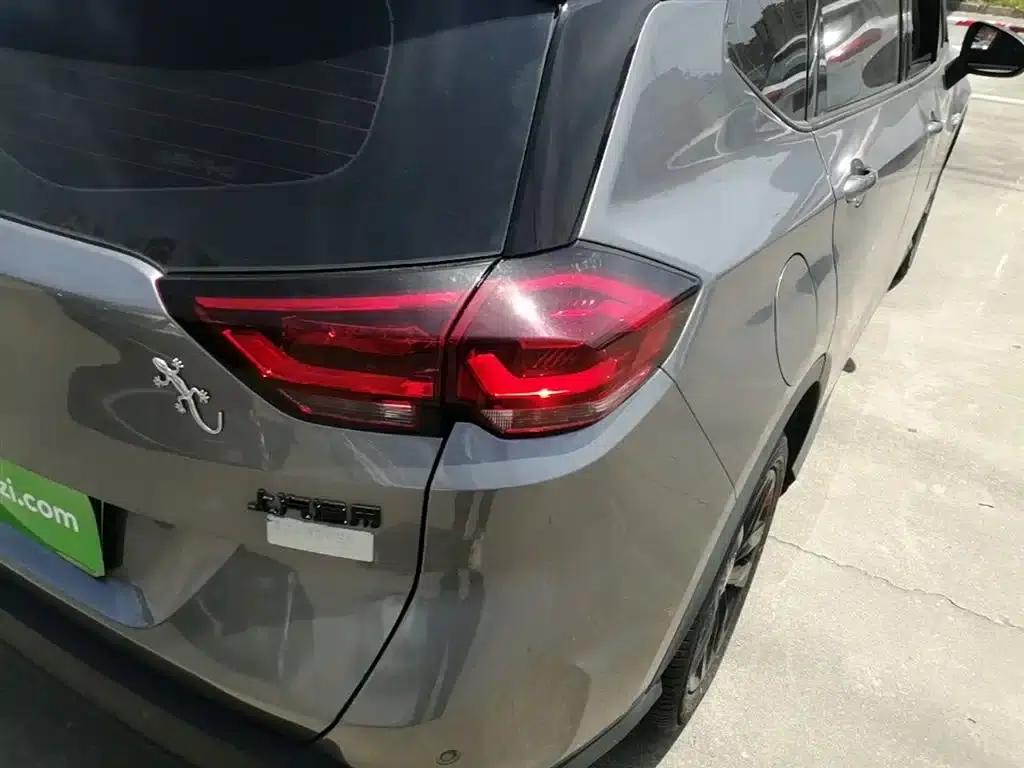 2019 Chevrolet Orlando Redline 530T Automatic Luxury Edition (5+2 models) China VI Emission Standard — миниатюра 8