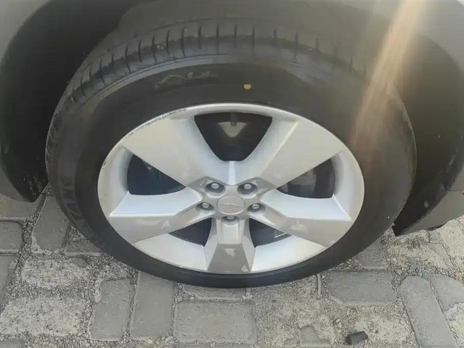 Chevrolet Trax 2014 1.4T Automatic 4WD Flagship — миниатюра 6