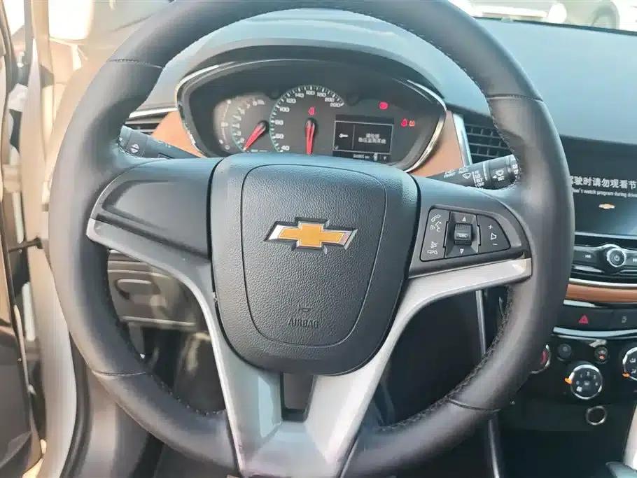 Chevrolet Trax 2017 1.4T Automatic 4WD Flagship — миниатюра 15