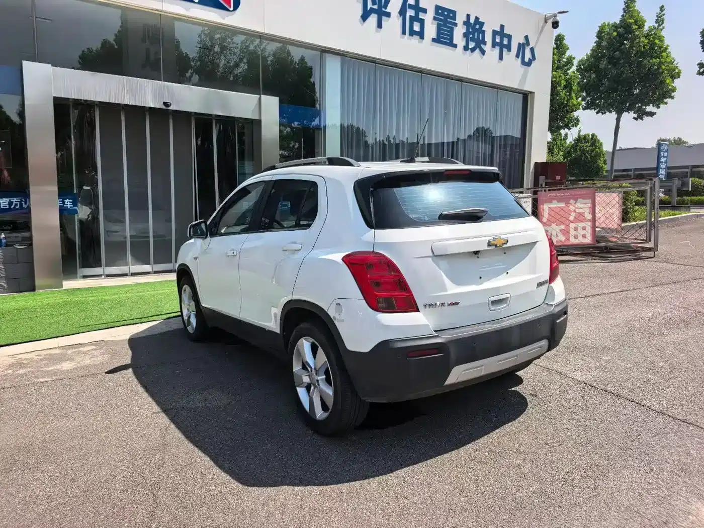 Chevrolet Trax 2014 1.4T Automatic 2WD Luxury — миниатюра 8