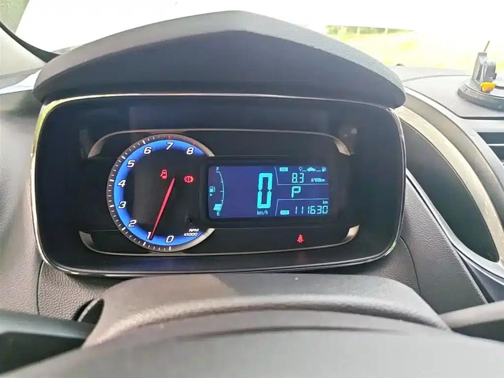 Chevrolet Trax 2016 1.4T Automatic 2WD Luxury — миниатюра 12