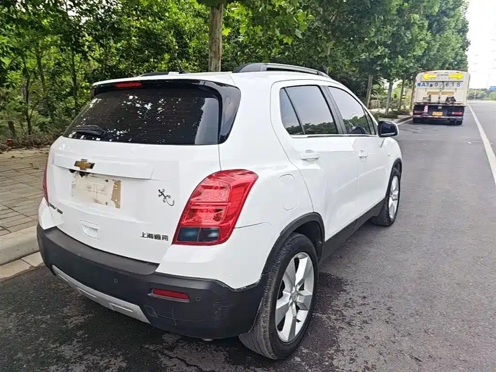 Chevrolet Trax 2016 1.4T Automatic 2WD Luxury — миниатюра 7