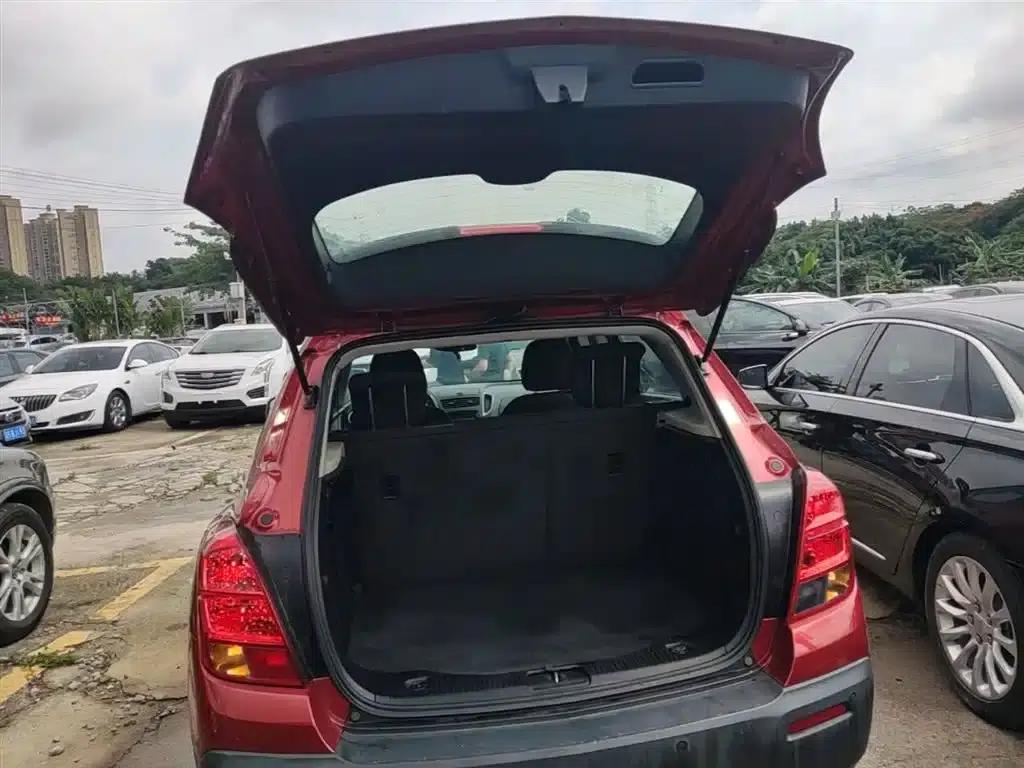 Chevrolet Trax 2014 1.4T Automatic 2WD Comfort Model — миниатюра 19