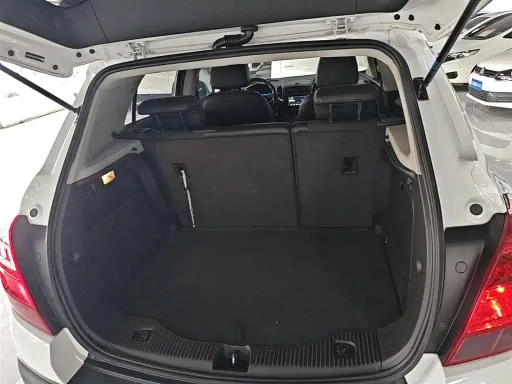 Chevrolet Trax 2016 1.4T Automatic 2WD Luxury — миниатюра 19