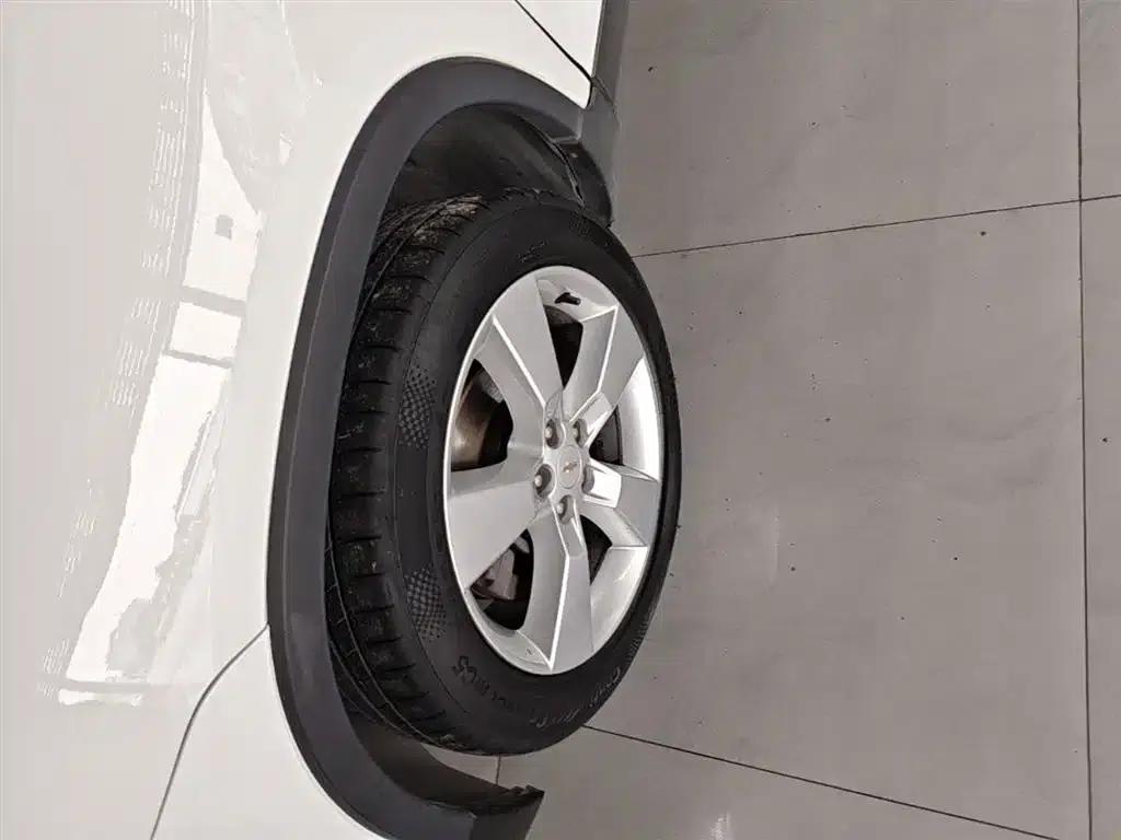 Chevrolet Trax 2016 1.4T Automatic 2WD Luxury — миниатюра 23