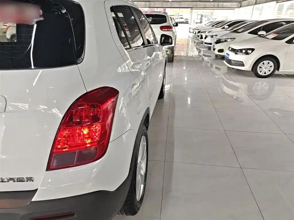 Chevrolet Trax 2016 1.4T Automatic 2WD Luxury — миниатюра 8