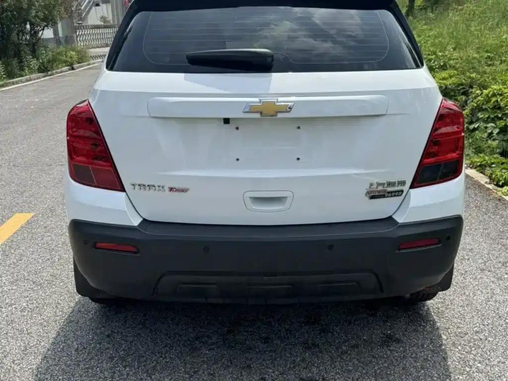 Chevrolet Trax 2016 1.4T Automatic 2WD Comfort Sunroof Edition — миниатюра 7