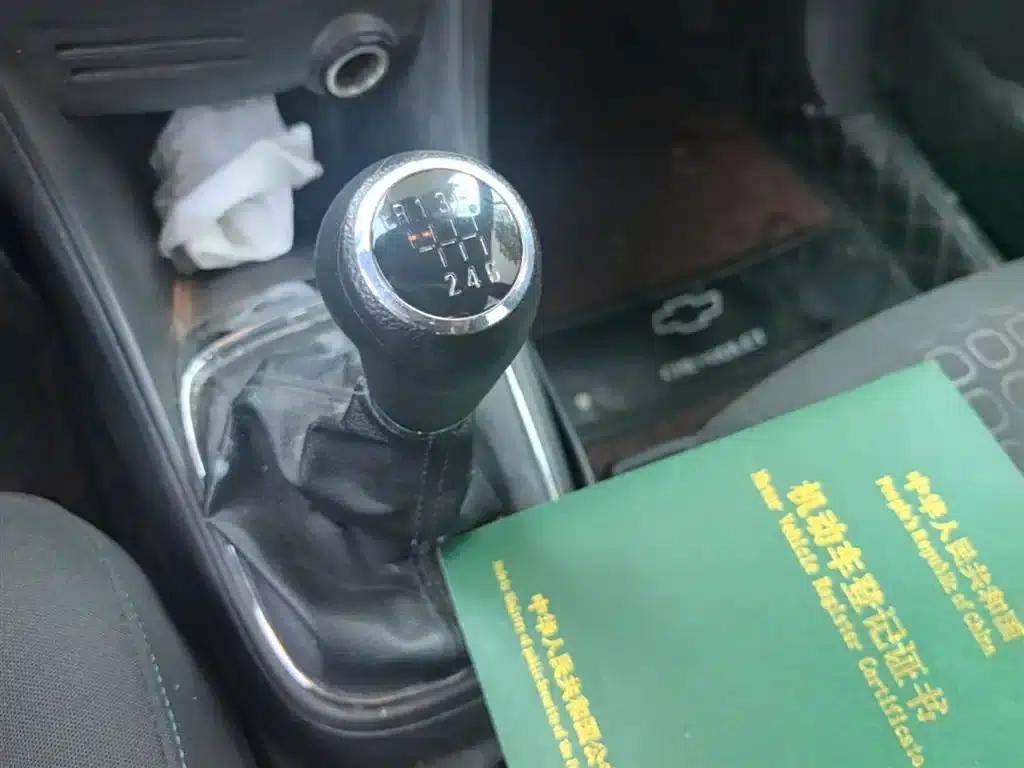 Chevrolet Trax 2014 1.4T Manual 2WD Comfort Model — миниатюра 21