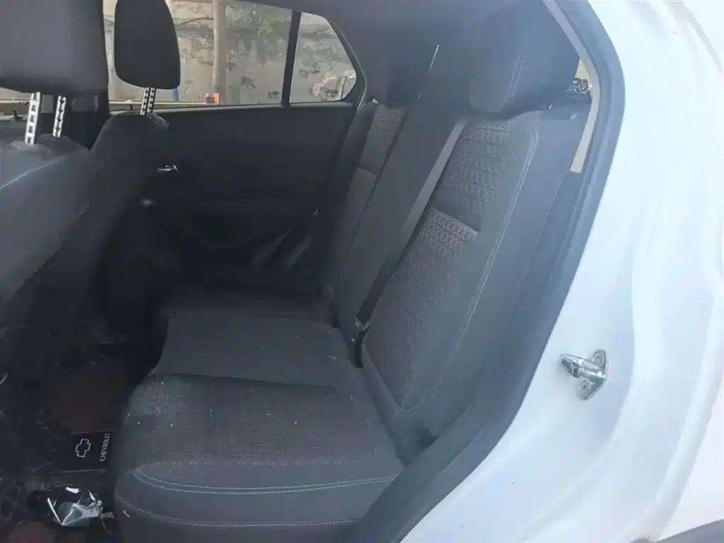 Chevrolet Trax 2014 1.4T Manual 2WD Comfort Model — миниатюра 24