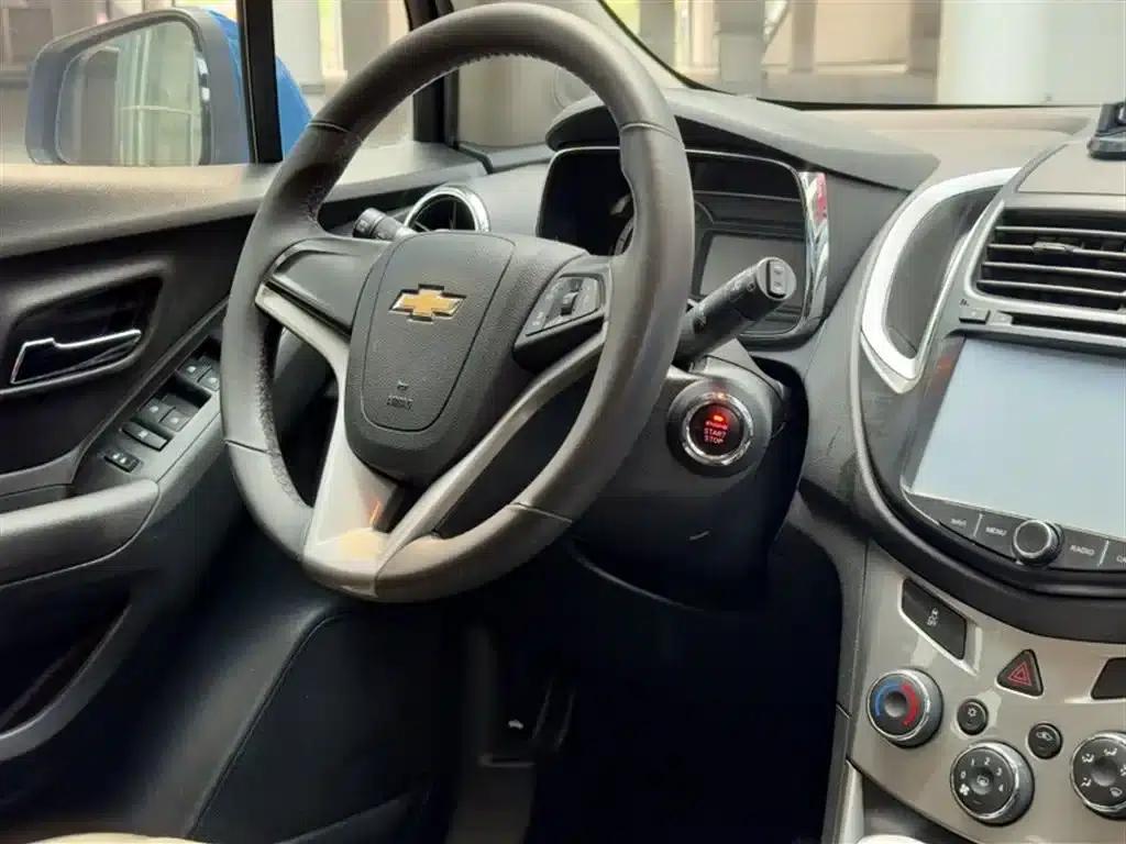 Chevrolet Trax 2014 1.4T Automatic 2WD Luxury — миниатюра 12