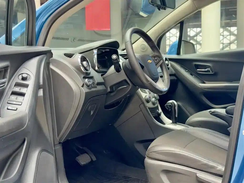 Chevrolet Trax 2014 1.4T Automatic 2WD Luxury — миниатюра 13