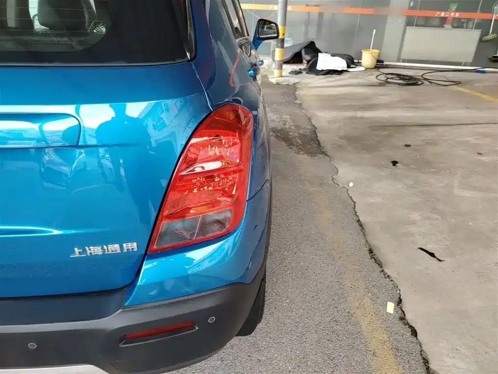 Chevrolet Trax 2014 1.4T Automatic 2WD Luxury — миниатюра 21