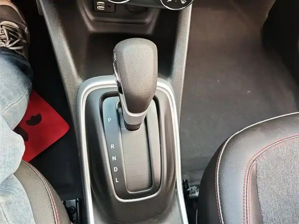 Chevrolet Trax 2019 Redline 335T CVT Ultimate Edition (China VI Emission Standard) — миниатюра 14
