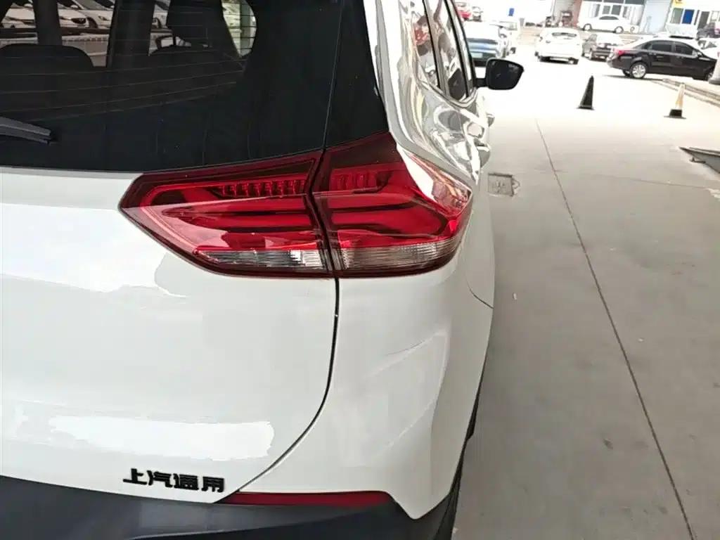 Chevrolet Trax 2019 Redline 335T CVT Ultimate Edition (China VI Emission Standard) — миниатюра 8