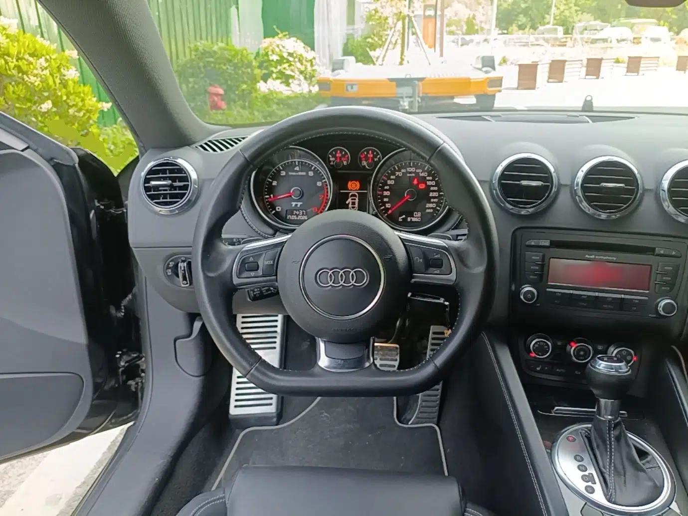 Audi TT 2013 TT Coupe 45 TFSI — миниатюра 14