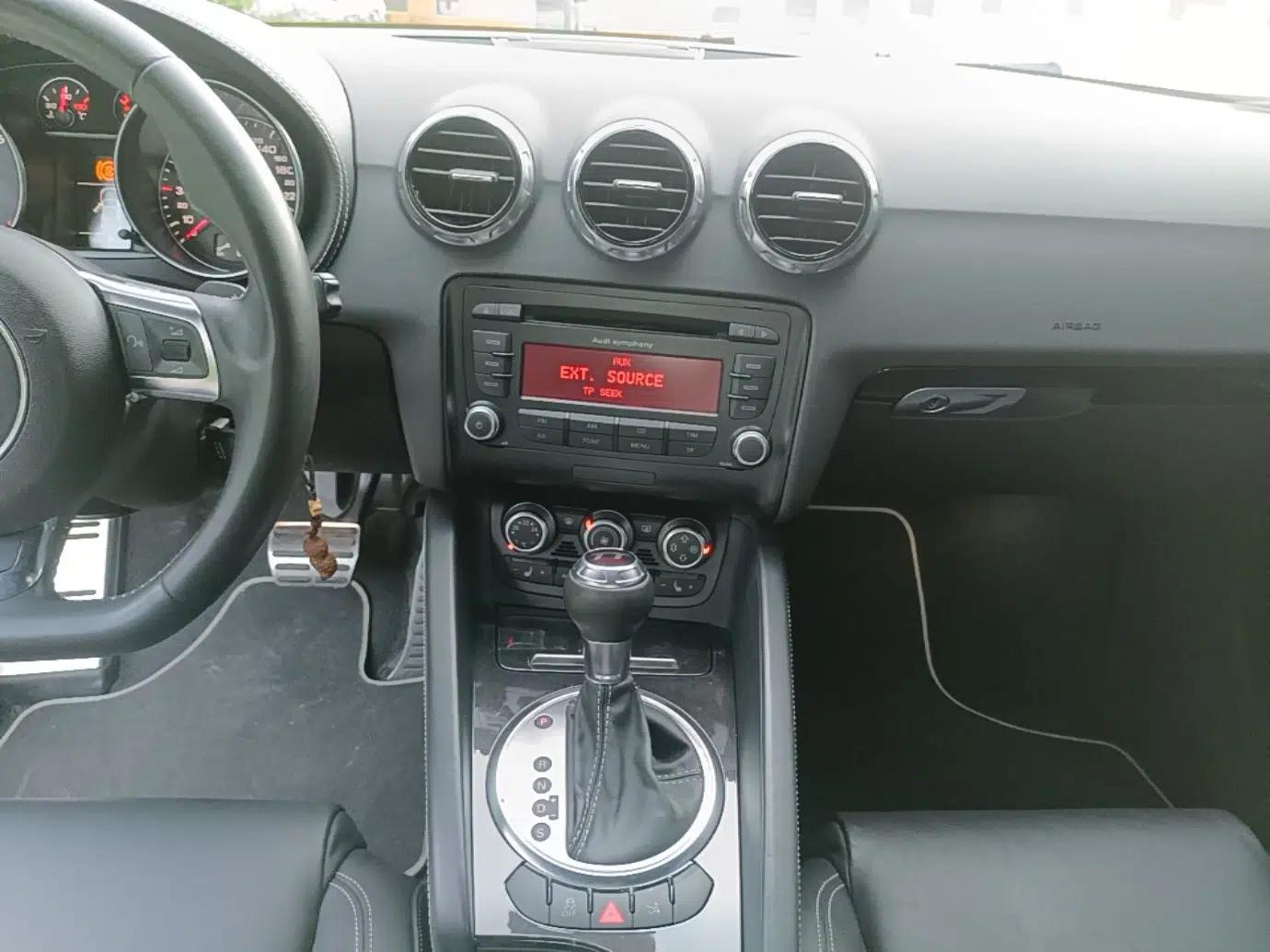Audi TT 2013 TT Coupe 45 TFSI — миниатюра 16