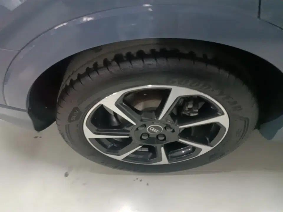 Audi Q3 Sportback 2023 40 TFSI RS Edition Performance Model — миниатюра 10