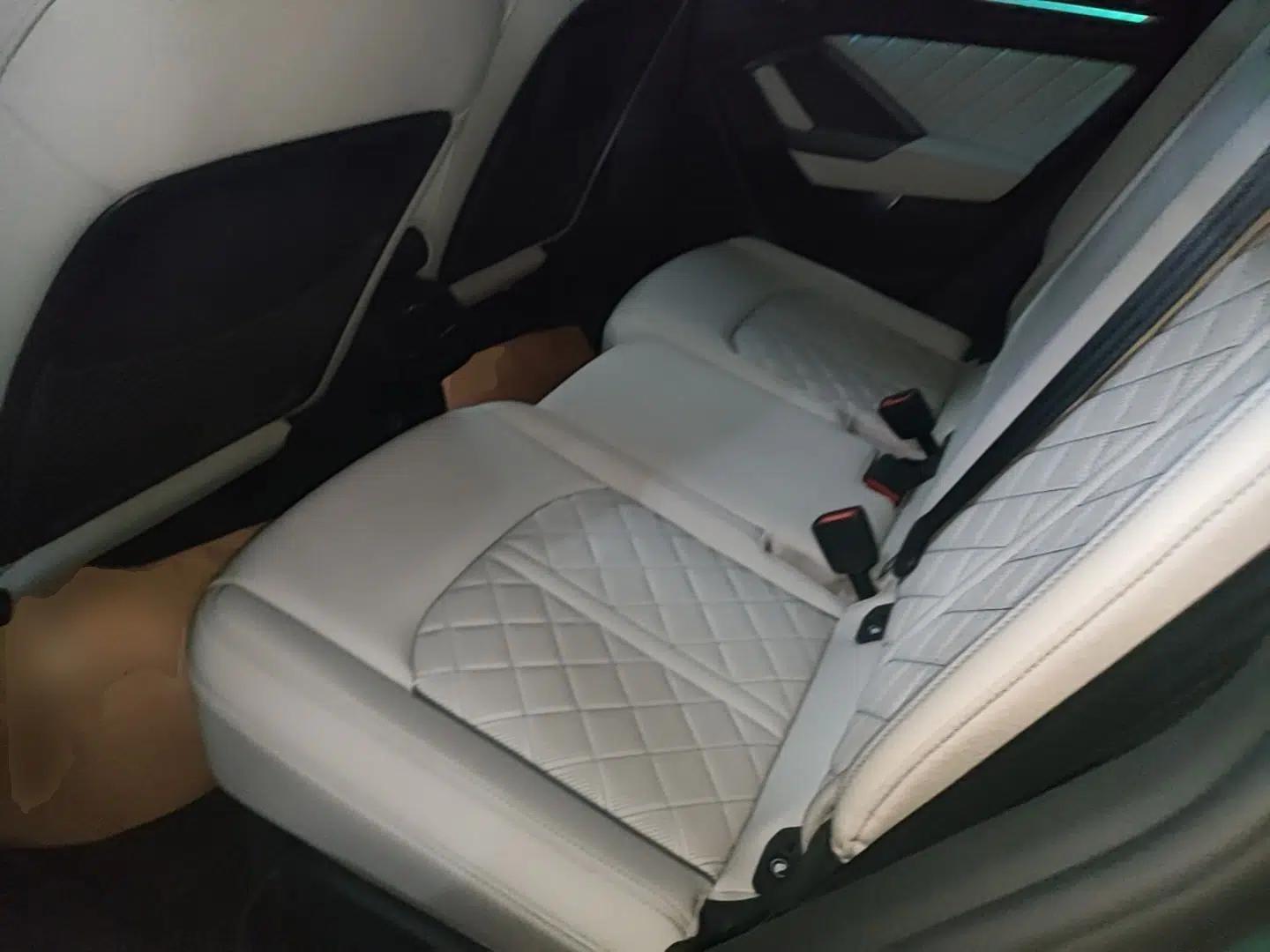 Audi Q3 Sportback 2024 45 TFSI quattro Launch Special Edition — миниатюра 20