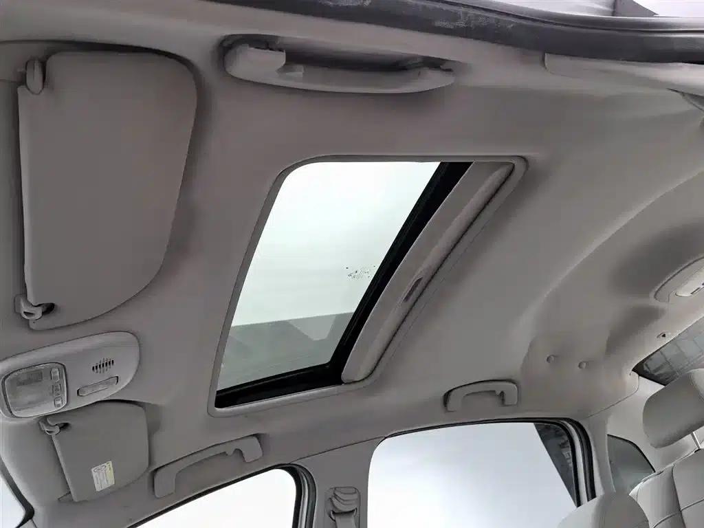 Citroën C4 2013 Sedan 1.6L Automatic Premium Edition — миниатюра 14