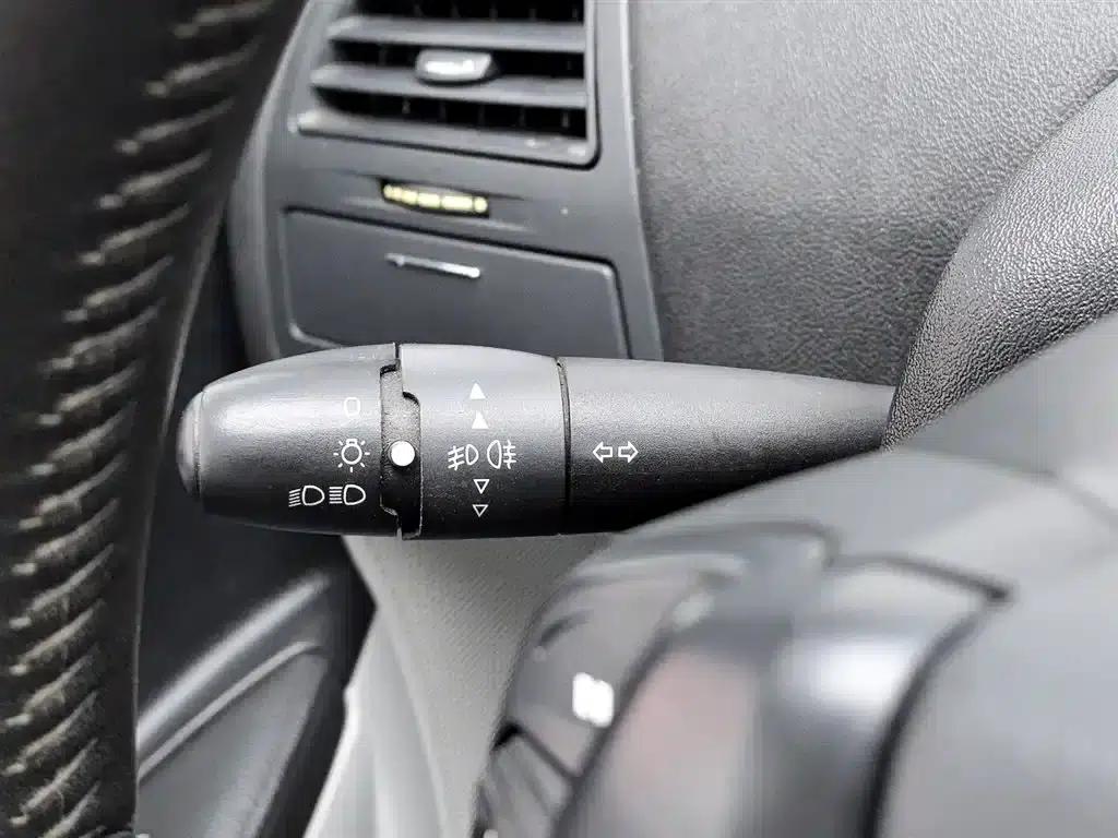 Citroën C4 2013 Sedan 1.6L Automatic Premium Edition — миниатюра 21
