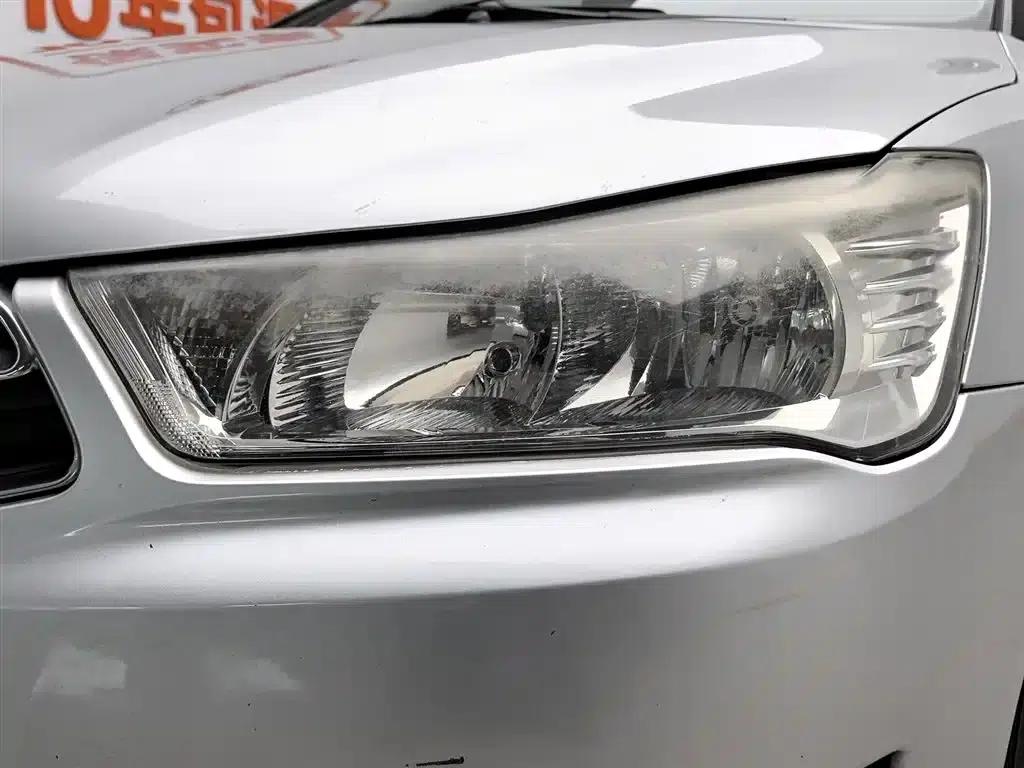 Citroën C4 2013 Sedan 1.6L Automatic Premium Edition — миниатюра 7