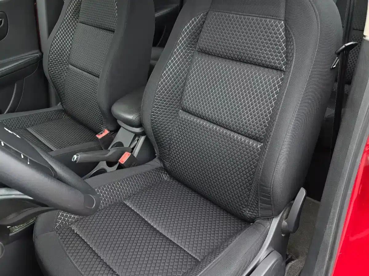Citroën C4 2013 Sedan 1.6L Manual Premium Edition — миниатюра 5