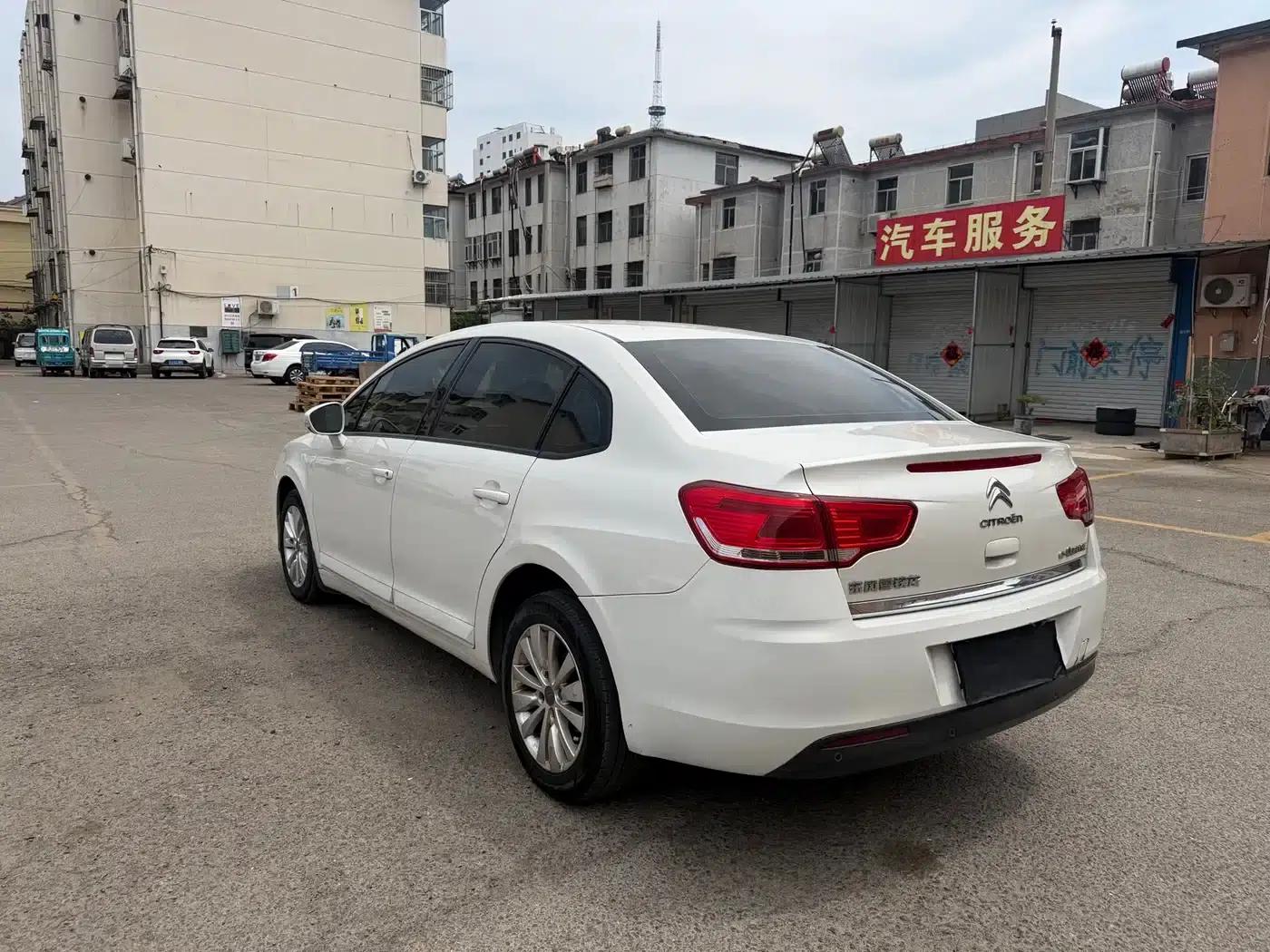 Sega 2014 VTS Edition 1.6L Automatic Premium Model — миниатюра 6