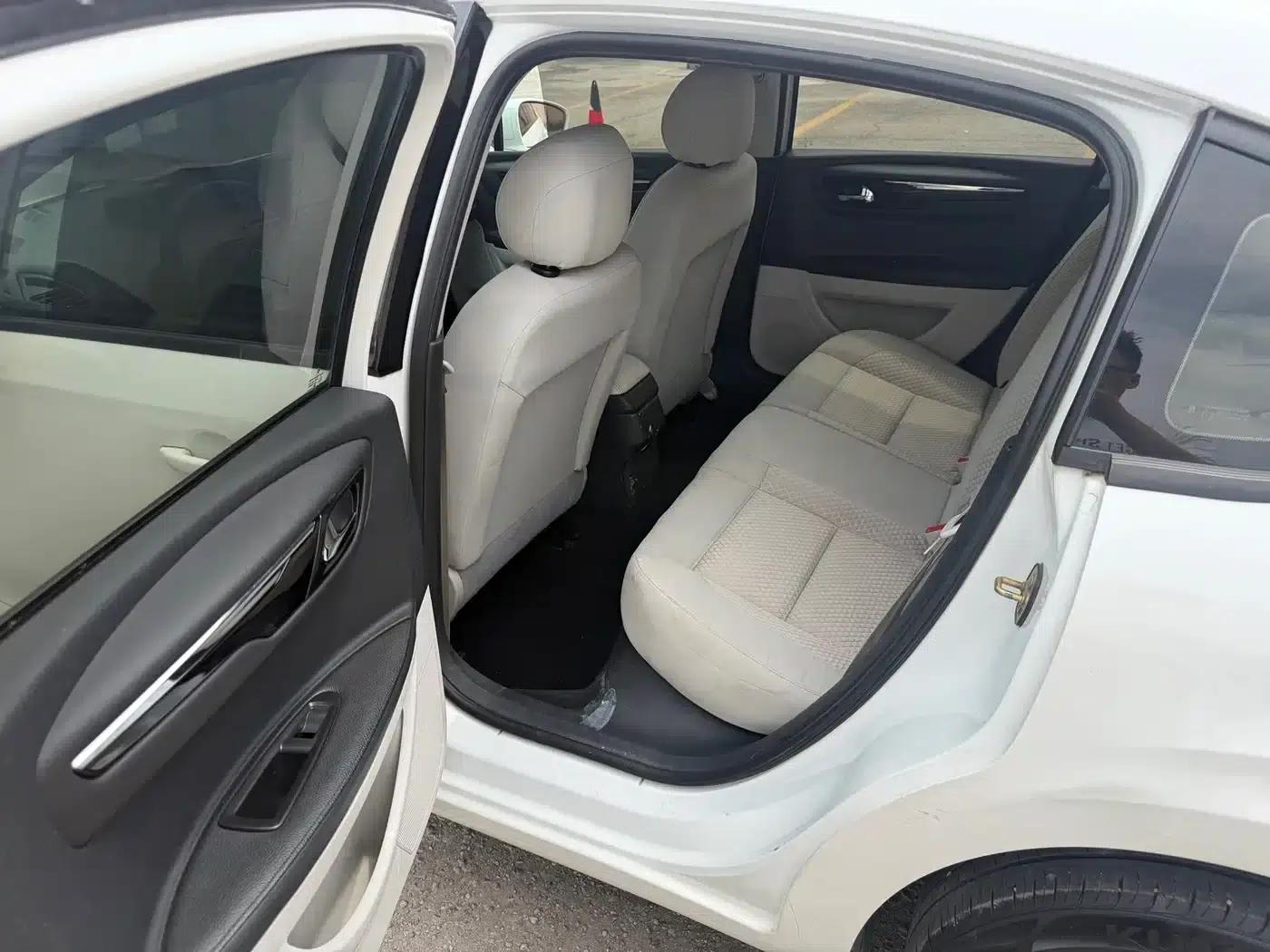 Sega 2014 VTS Edition 1.6L Automatic Premium Model — миниатюра 7