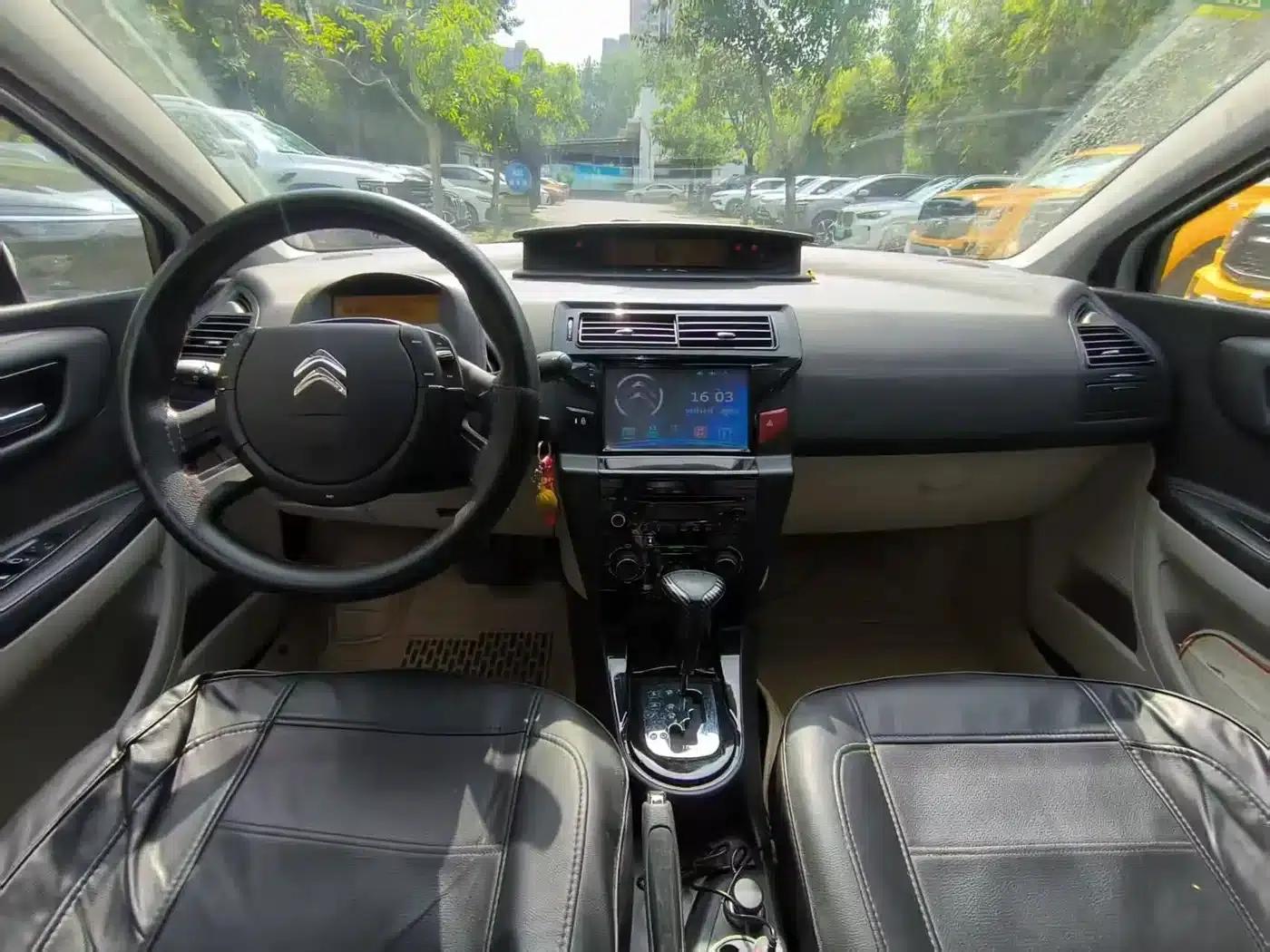 Sega 2014 VTS Edition 1.6L Automatic Premium Model — миниатюра 7