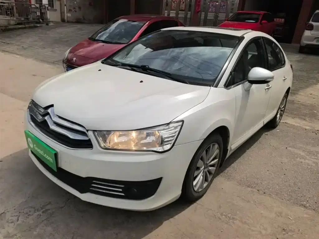 Citroën C4 2013 Sedan 1.6L Automatic Premium Edition — миниатюра 1