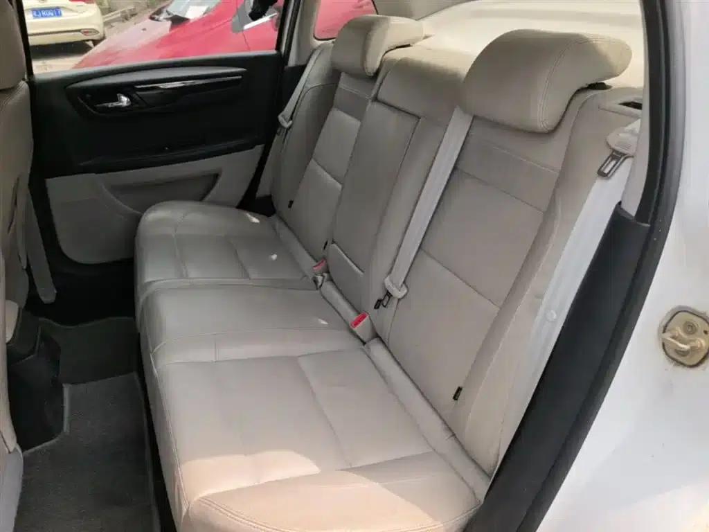 Citroën C4 2013 Sedan 1.6L Automatic Premium Edition — миниатюра 17
