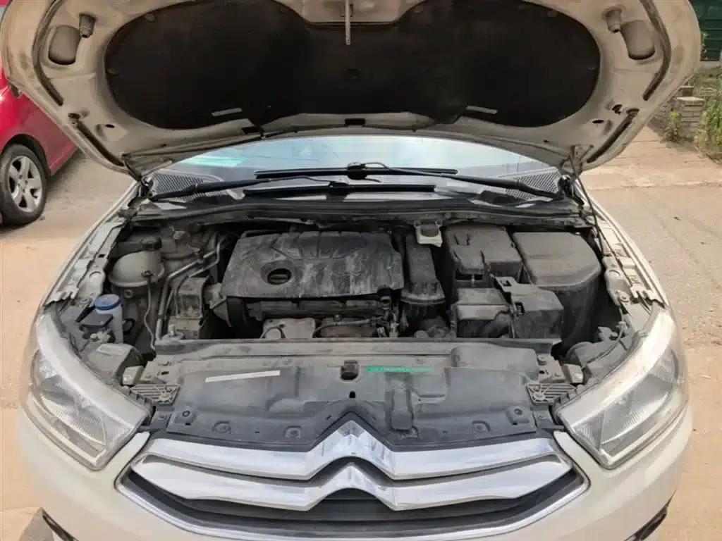 Citroën C4 2013 Sedan 1.6L Automatic Premium Edition — миниатюра 20