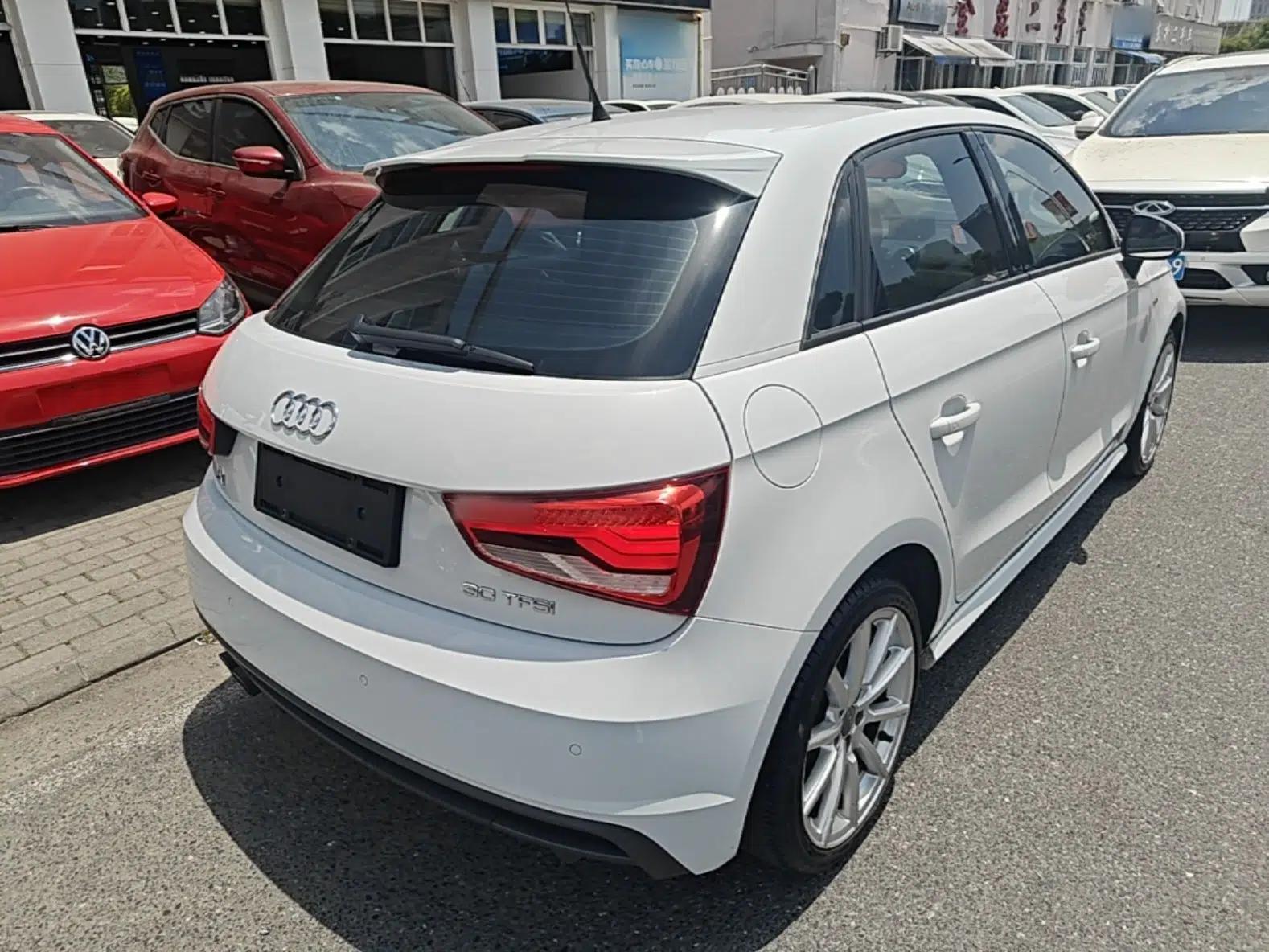 Audi A1 2016 30 TFSI Sportback S Line Sports Edition — миниатюра 6