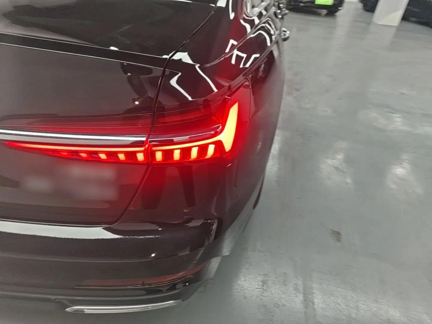Audi A6L New Energy 2020 55 TFSI e quattro — миниатюра 8