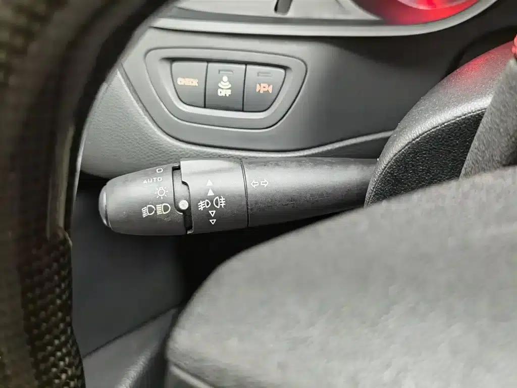Citroën C5 2013 2.3L Automatic Luxury — миниатюра 21