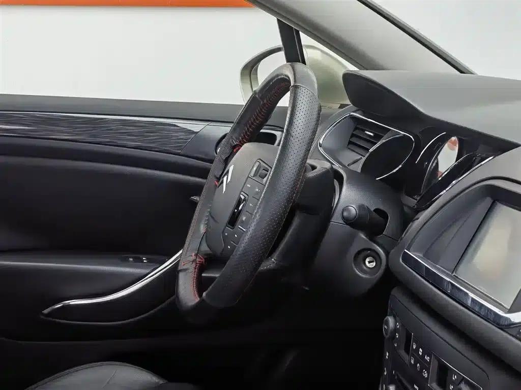 Citroën C5 2012 2.3L Automatic Premium Edition — миниатюра 22