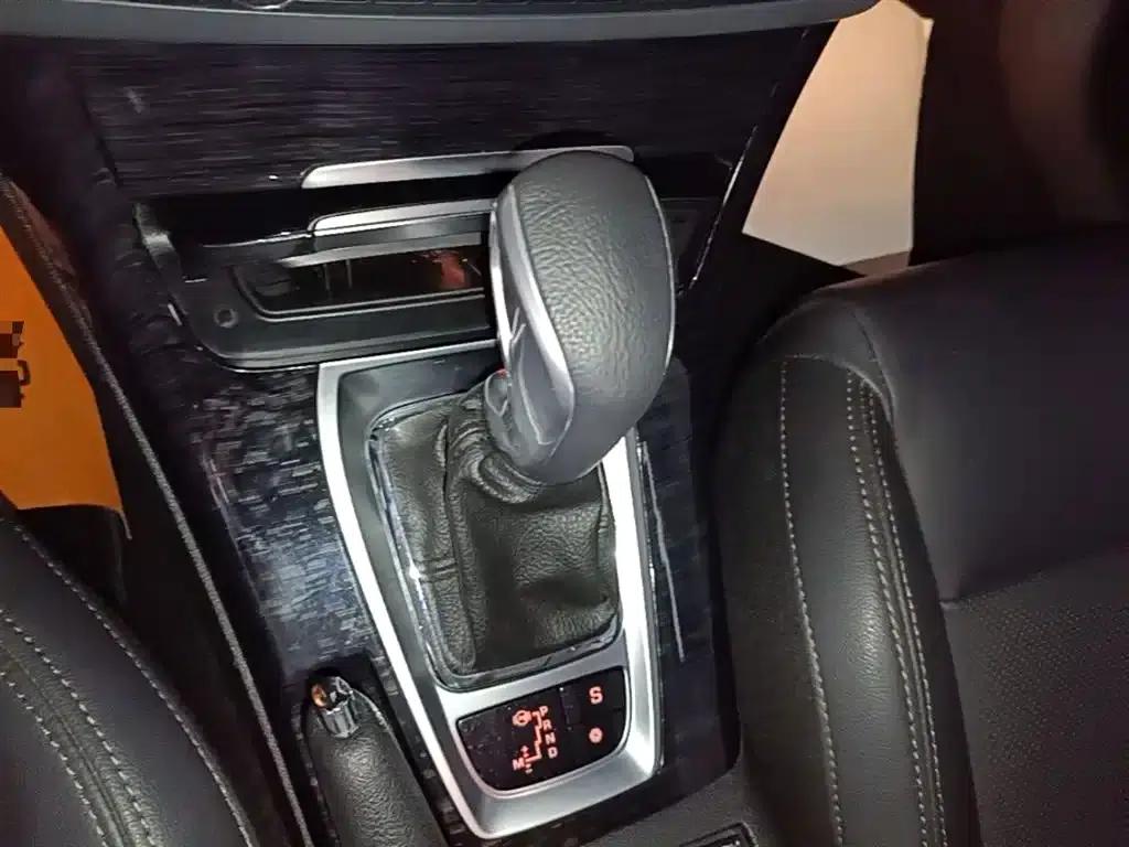 Citroën C5 2014 2.0L Automatic Premium Edition — миниатюра 14