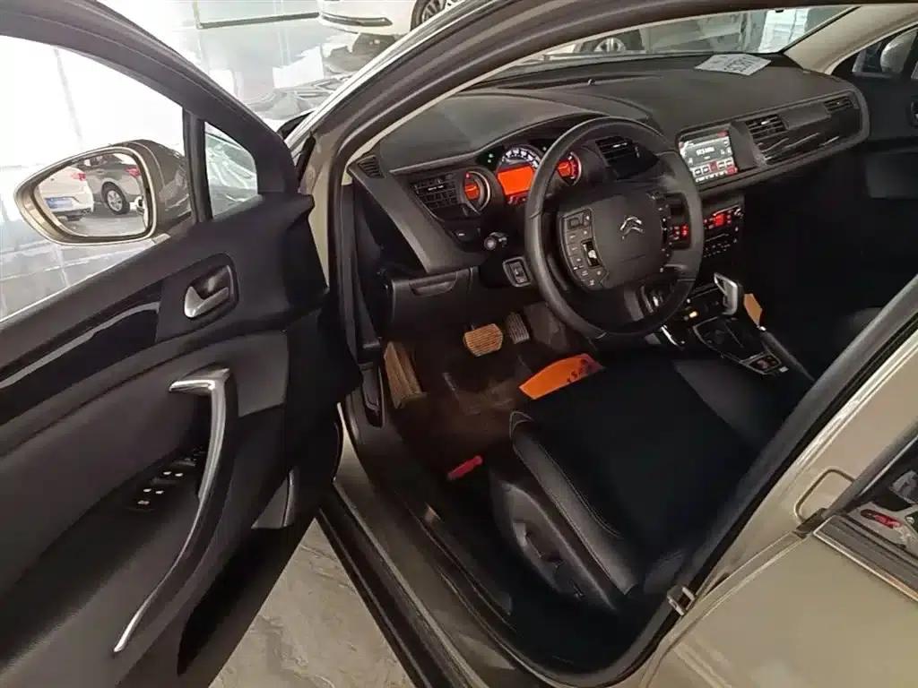 Citroën C5 2014 2.0L Automatic Premium Edition — миниатюра 16