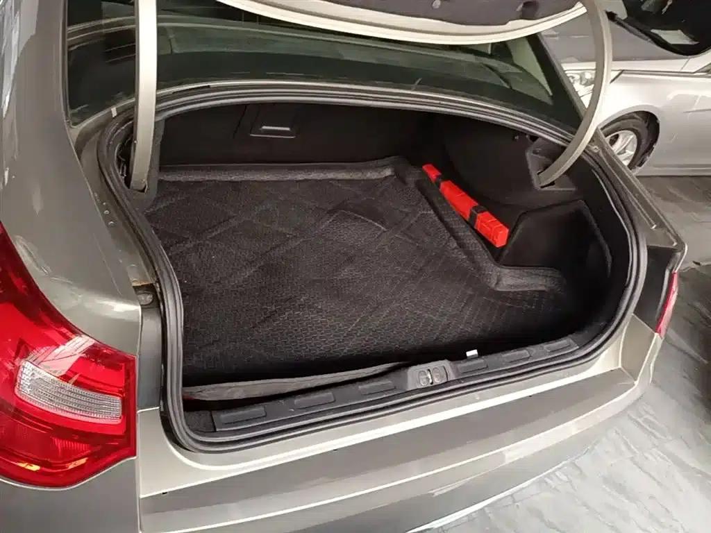 Citroën C5 2014 2.0L Automatic Premium Edition — миниатюра 19