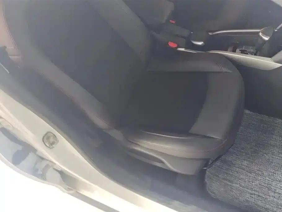 Citroën C3-XR 2018 1.6L Automatic Fashion Edition — миниатюра 8