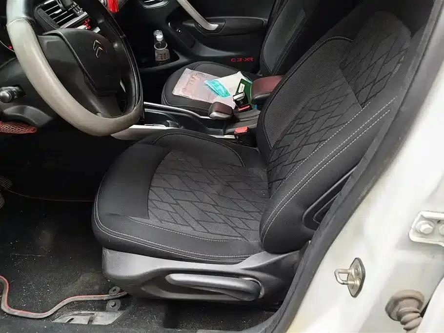 Citroën C3-XR 2018 1.6L Automatic Fashion Edition — миниатюра 9
